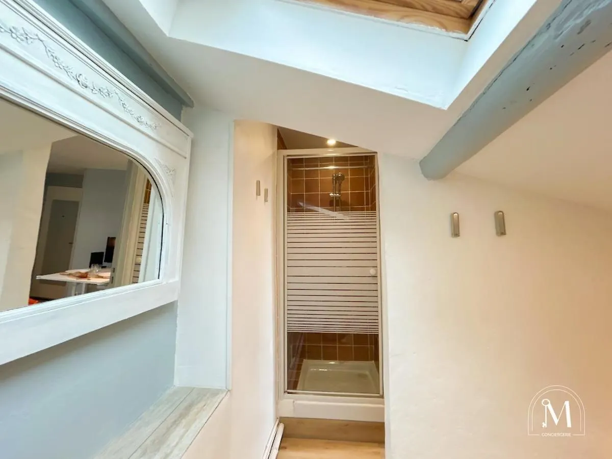 Apartment Studio Climatise Dans Le Centre-Ville De Sanary