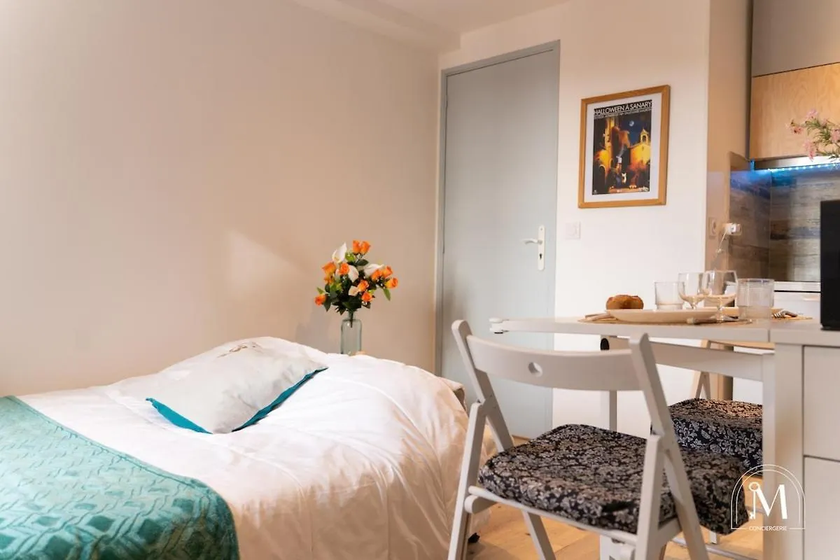 Studio Climatise Dans Le Centre-Ville De Sanary 0*, Sanary-sur-Mer